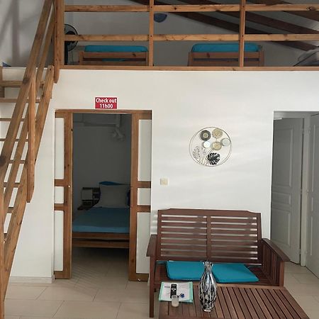 Bungalows Malueva 1 Chambre Et 1 Mezzanine A 5Min De La Plage De La Caravelle Sainte-Anne  Dış mekan fotoğraf